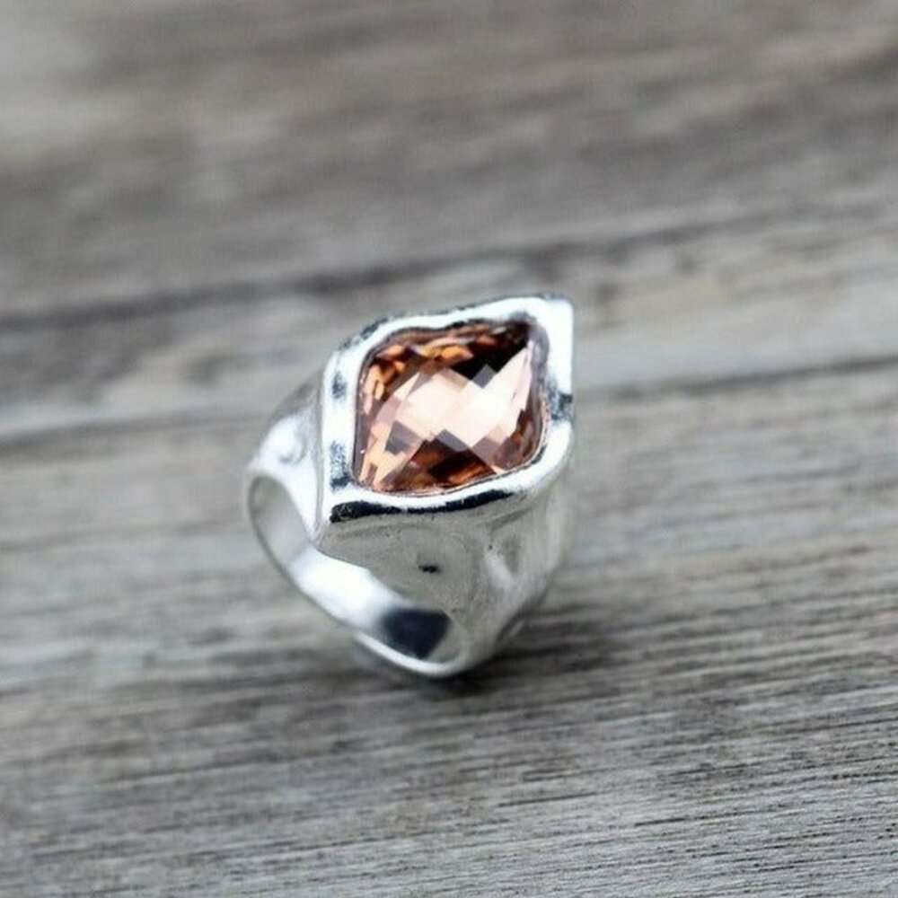 Zuri Cadance Silver Ring with Tourmaline Pink Colored Crystal Size 9 Gift Boxed - Picture 5 of 11
